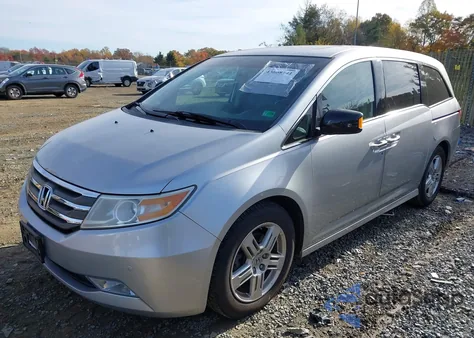 2012 Honda Odyssey Touring/Touring Elite from USA, damaged, VIN 5FNRL5H95CB026999